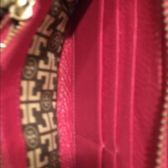 Tory Burch Continental Pink Wallet - Picture 4 of 6